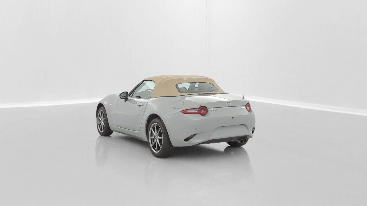 Mazda MX-5 ROADSTER 1.5 SKYACTIV-G 132ch Kazari