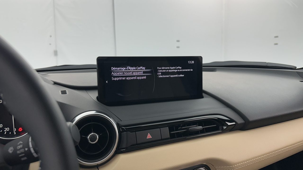 Mazda MX-5 ROADSTER 1.5 SKYACTIV-G 132ch Kazari