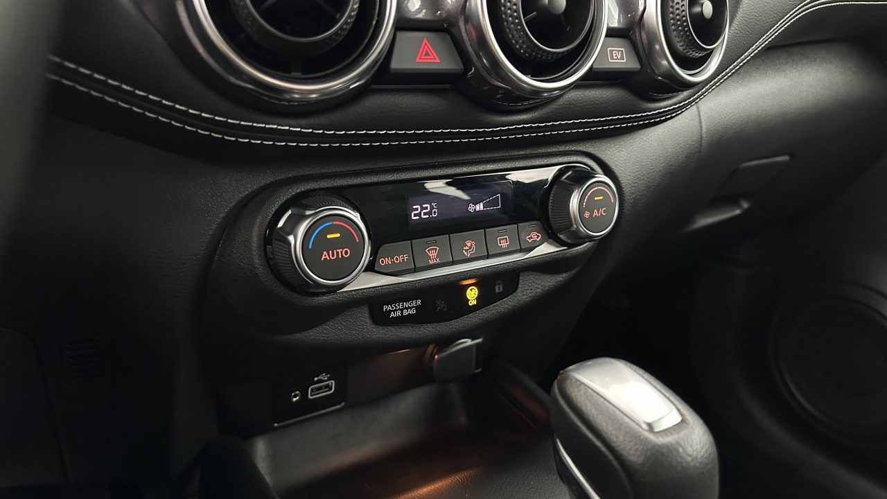 Nissan JUKE 1.6 HYBRID 143ch N-Connecta