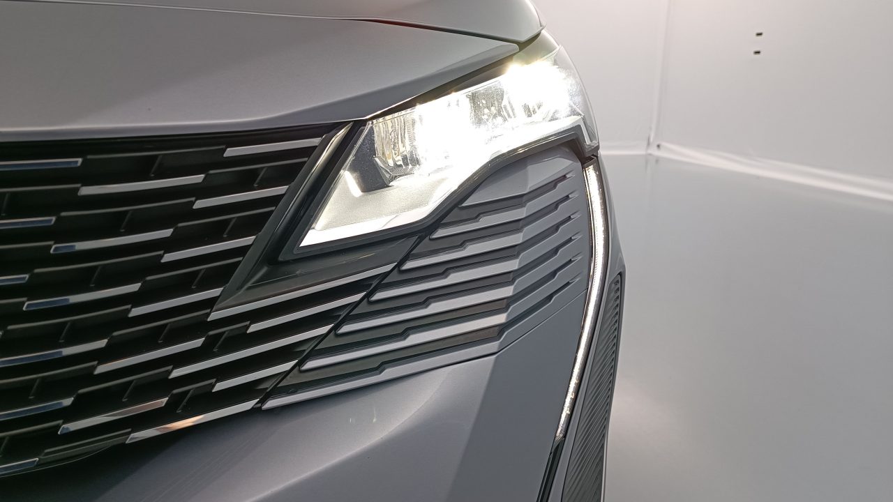 Peugeot 5008 III 1.5 BlueHDi 130ch Allure Pack EAT8