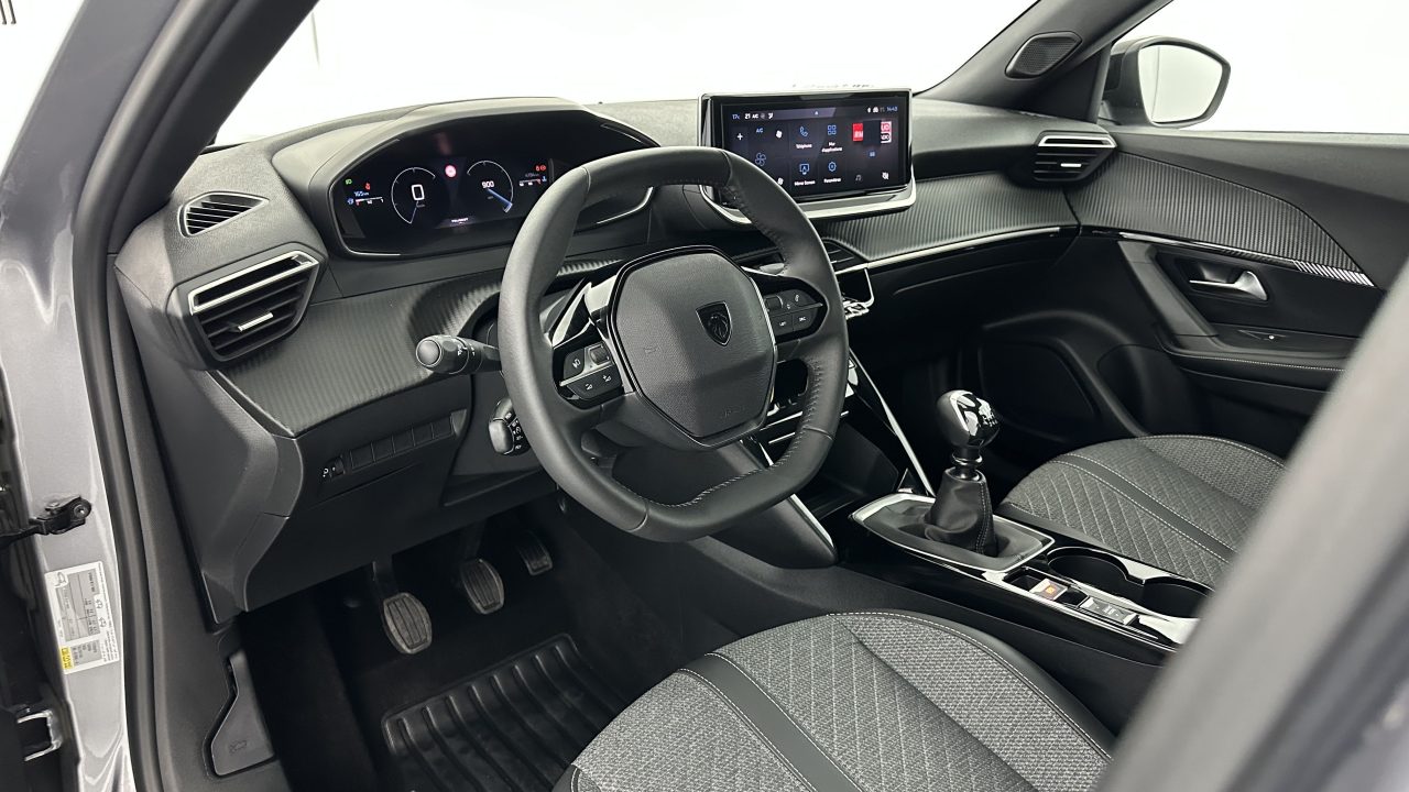 Peugeot 2008 1.2 PureTech 100ch Allure