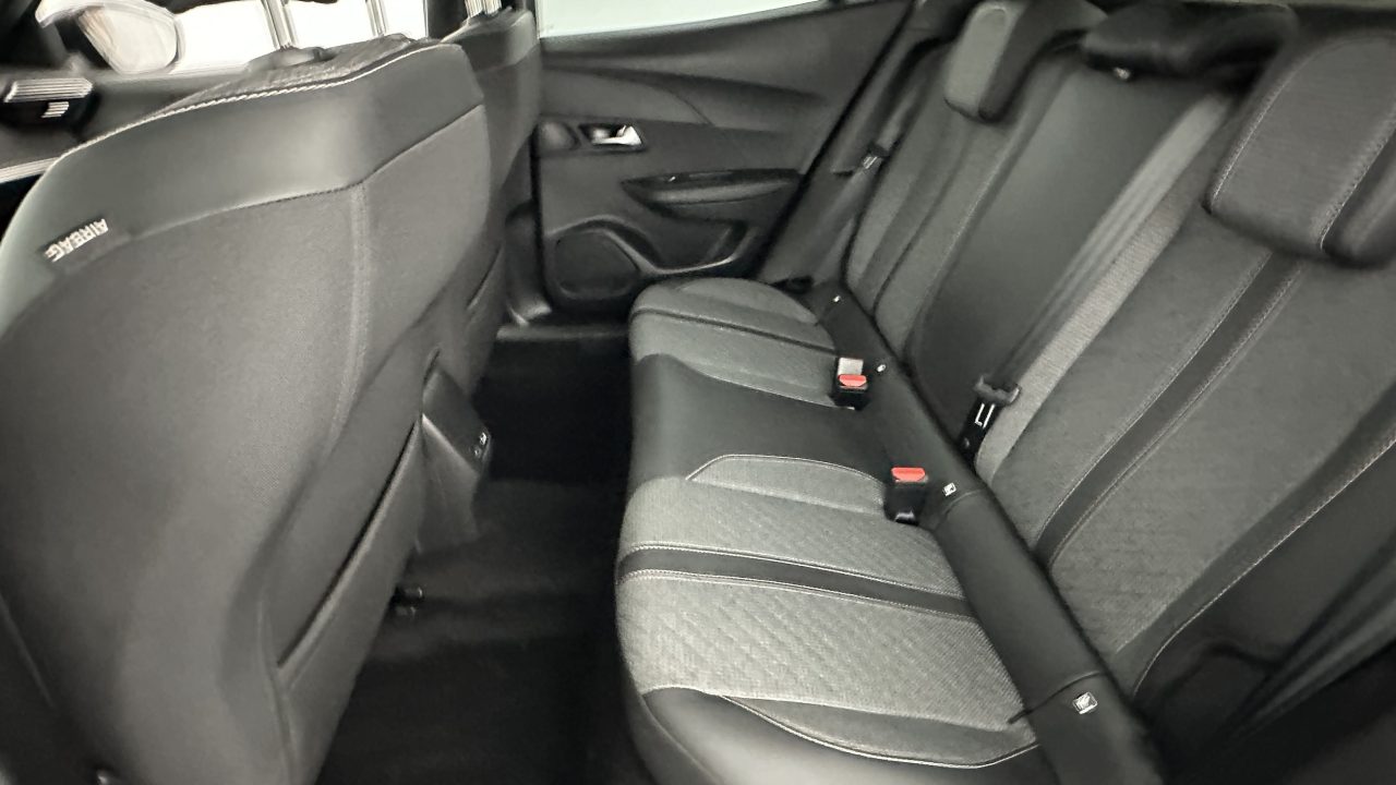 Peugeot 2008 1.2 PureTech 100ch Allure