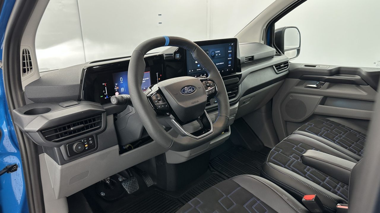 Ford TRANSIT CUSTOM 320 L2H1 2.0 EcoBlue 170ch MS-RT BVA8 AWD