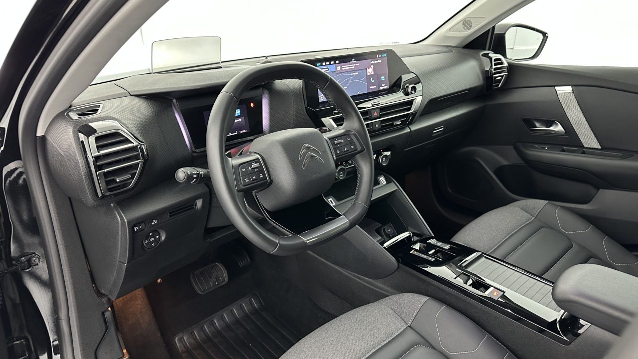 Citroen C4 X 1.2 PureTech 130ch Max EAT8