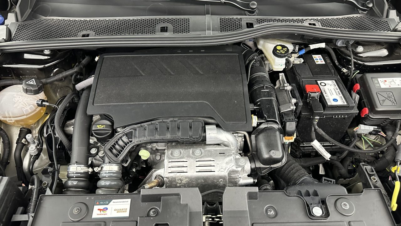 Citroen C4 X 1.2 PureTech 130ch Max EAT8