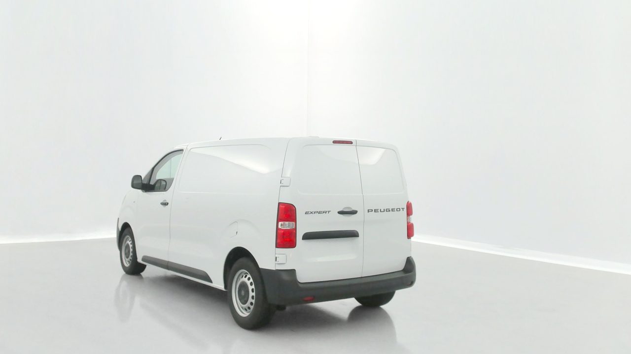 Peugeot EXPERT III M 2.0 BlueHDi 145ch EAT8