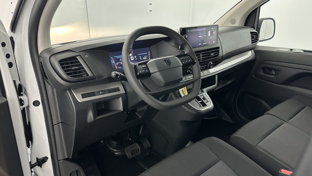 Peugeot EXPERT III M 2.0 BlueHDi 145ch EAT8