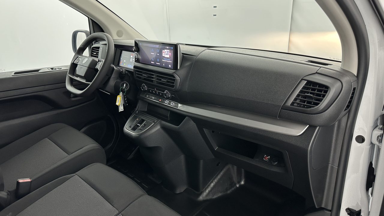 Peugeot EXPERT III M 2.0 BlueHDi 145ch EAT8