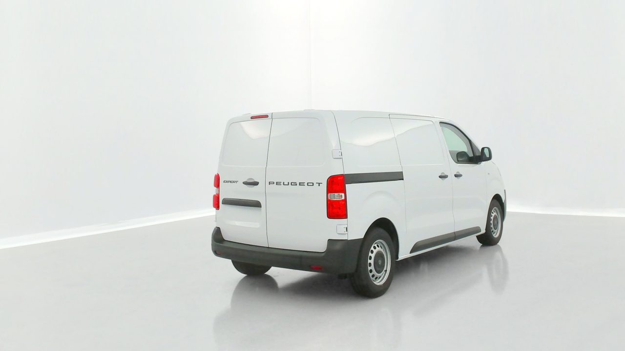 Peugeot EXPERT III M 2.0 BlueHDi 145ch EAT8