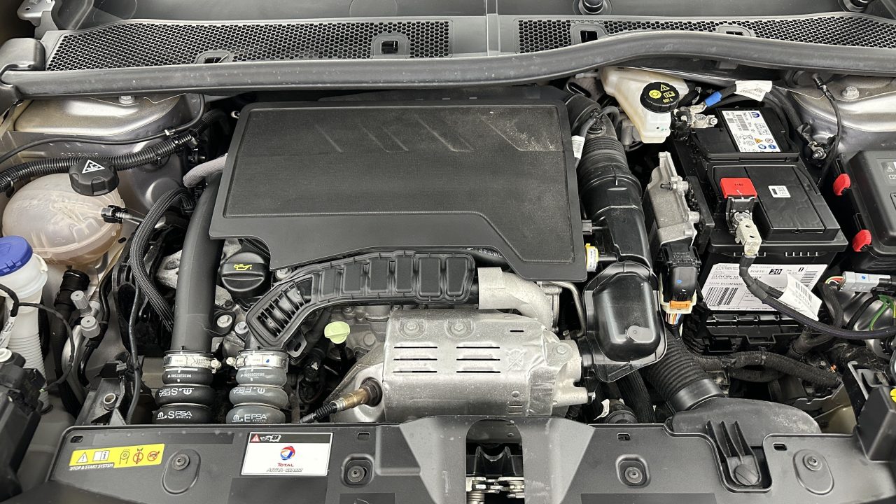 Peugeot 2008 1.2 PureTech 100ch Style