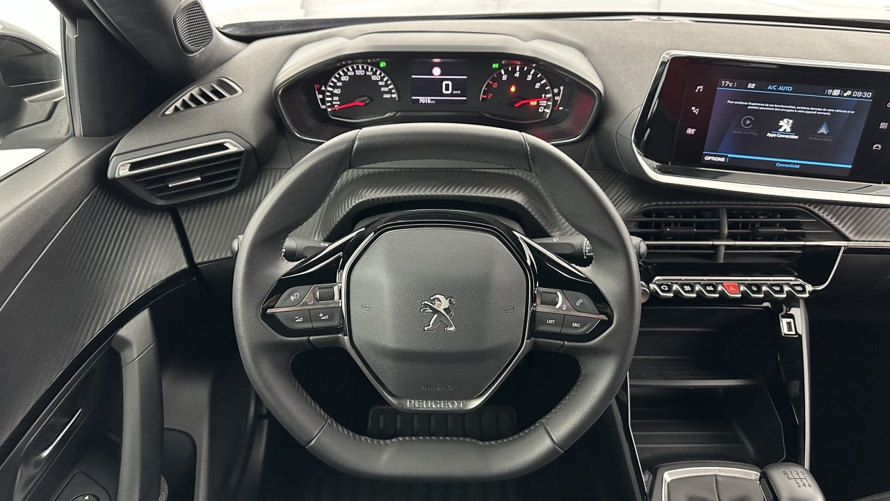 Peugeot 2008 1.2 PureTech 100ch Style