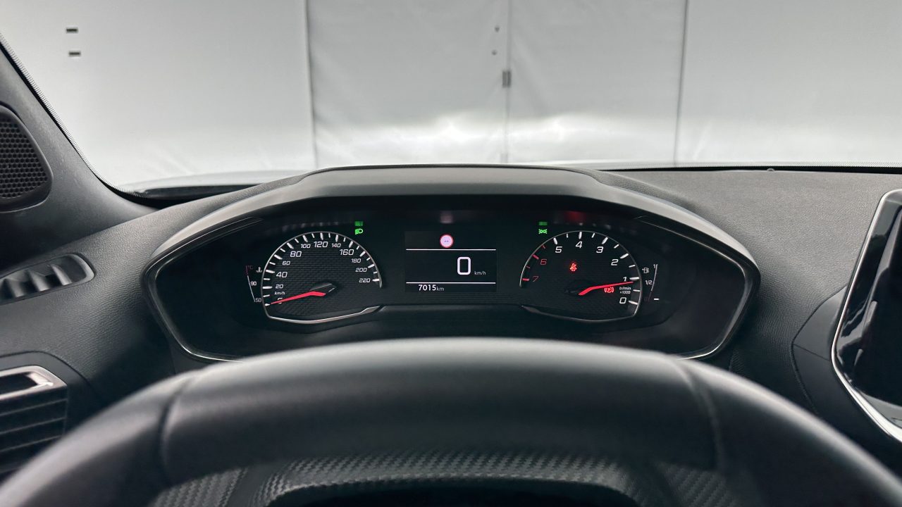 Peugeot 2008 1.2 PureTech 100ch Style