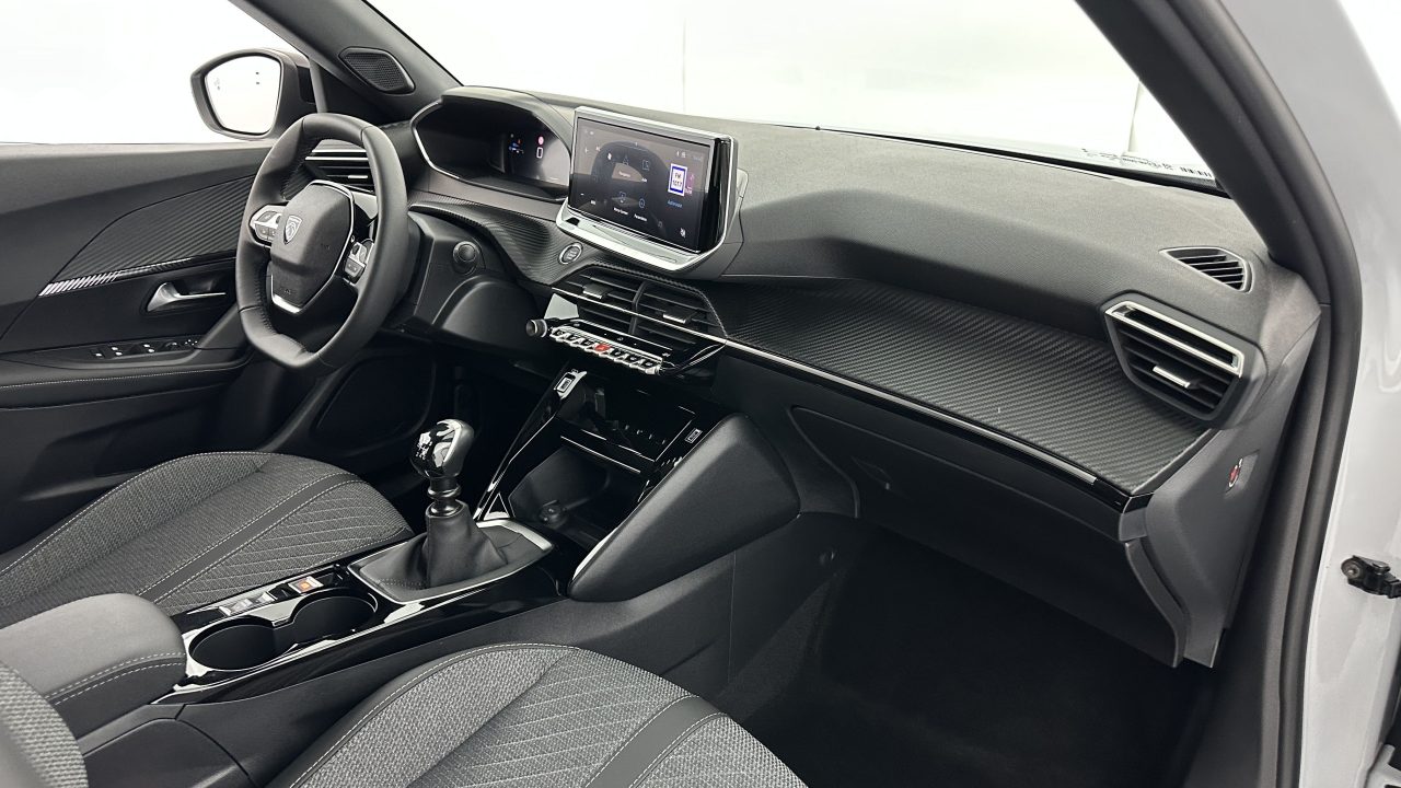Peugeot 2008 1.2 PureTech 100ch Allure