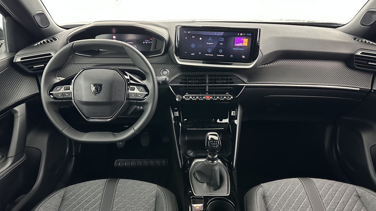 Peugeot 2008 1.2 PureTech 100ch Allure