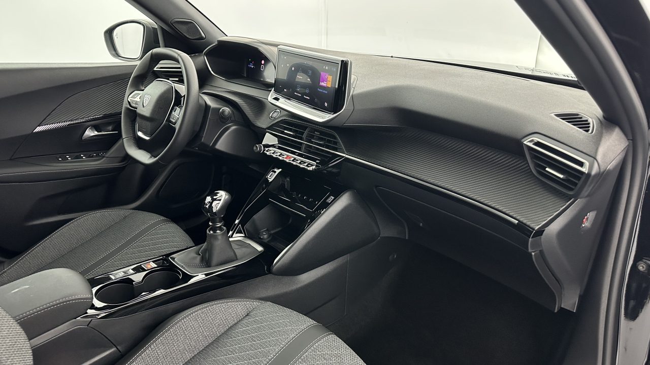 Peugeot 2008 1.2 PureTech 100ch Allure