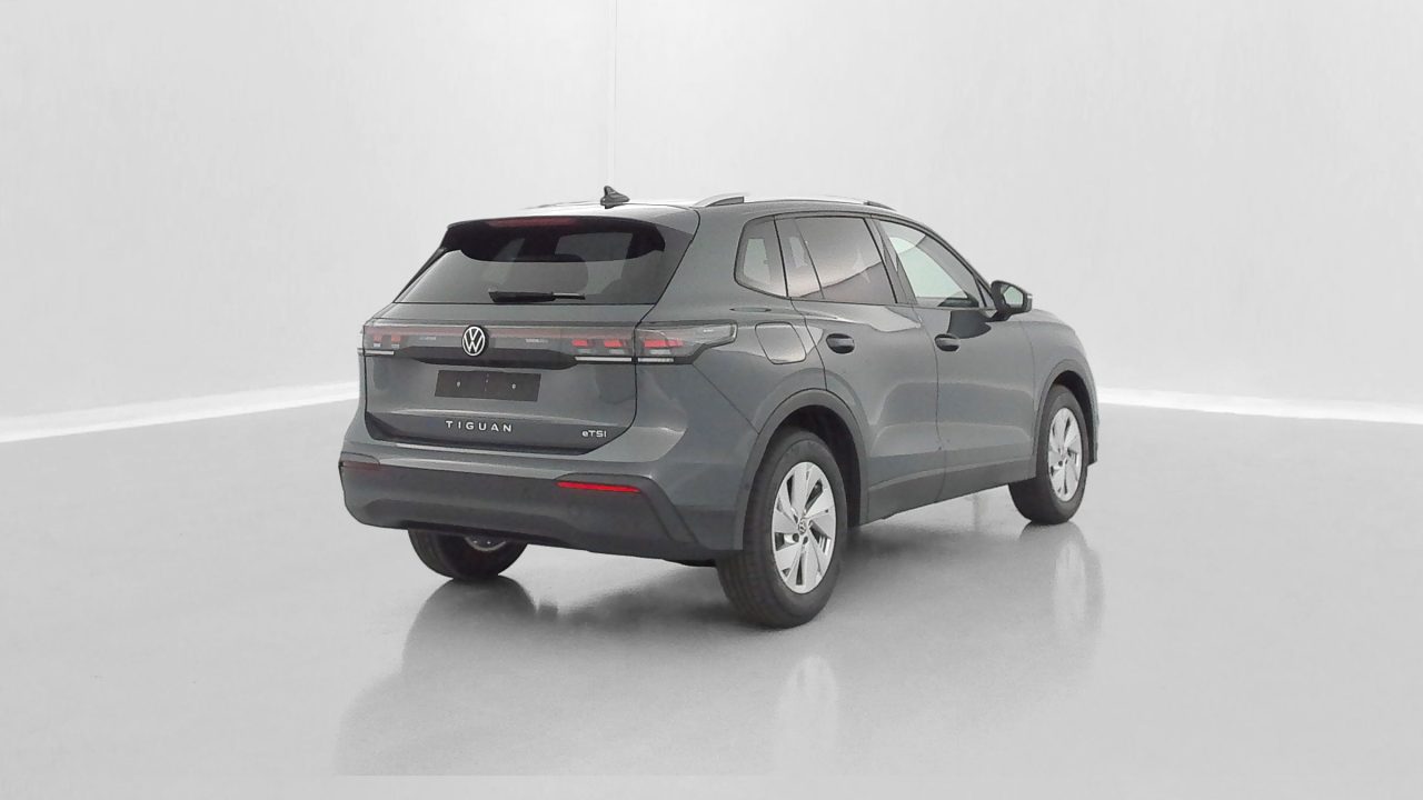 Volkswagen TIGUAN III 1.5 eTSI 150ch Life Plus DSG7