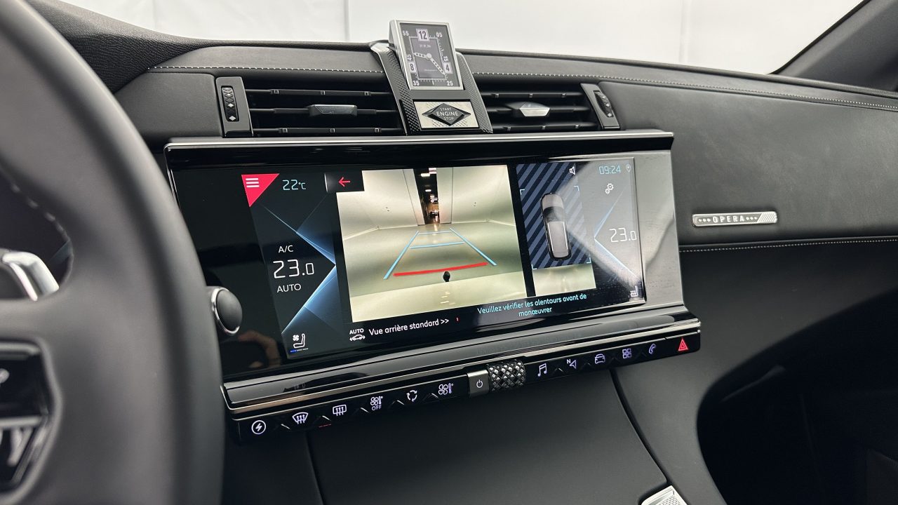 DS DS7 CROSSBACK 1.6 Hybride E-Tense 300 EAT8 4×4 Rivoli
