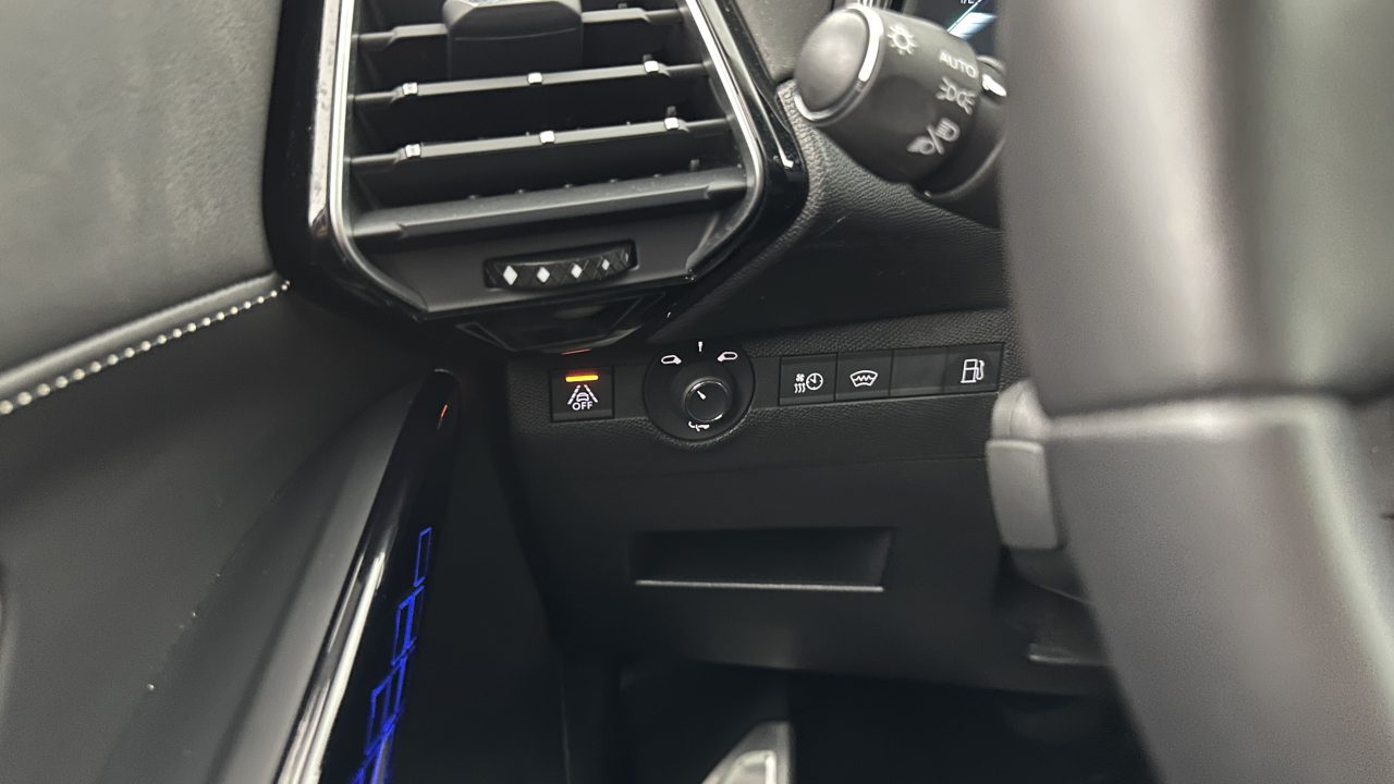 DS DS7 CROSSBACK 1.6 Hybride E-Tense 300 EAT8 4×4 Rivoli