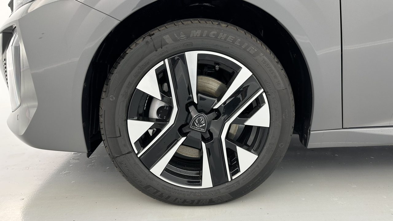 Peugeot 208 1.2 Hybrid 110ch Allure e-DCS6