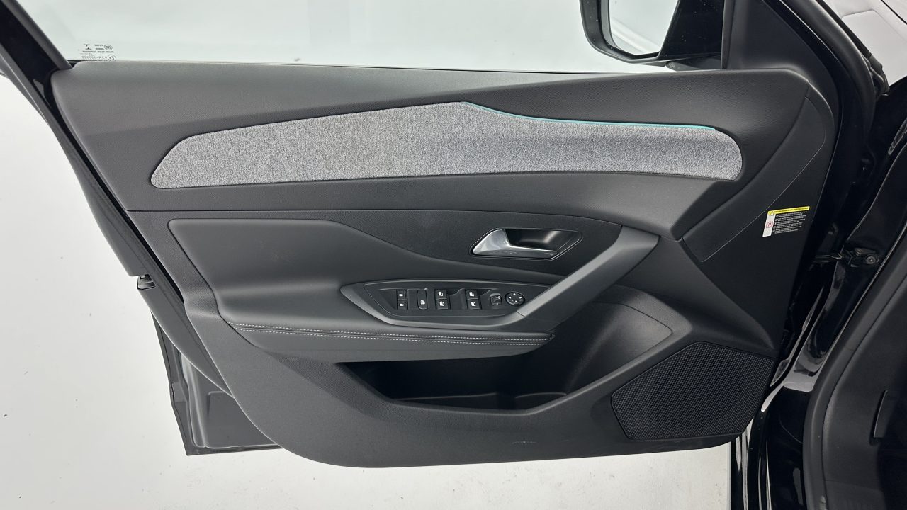 Peugeot 308 III 1.5 BlueHDi 130ch Allure Pack EAT8