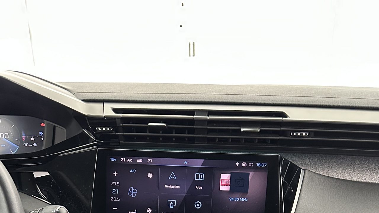 Peugeot 308 III 1.5 BlueHDi 130ch Allure Pack EAT8