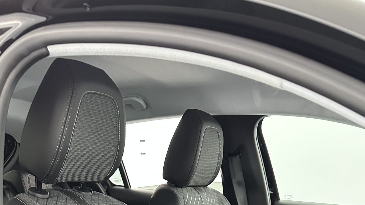 Peugeot 208 1.2 Hybrid 110ch Allure e-DCS6