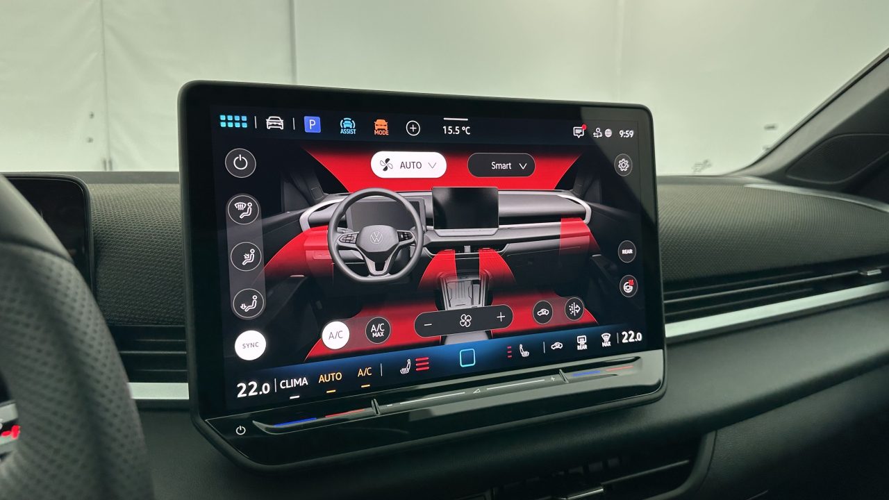 Volkswagen T-ROC 1.5 eTSI EVO2 Hybrid 150ch R-Line DSG7