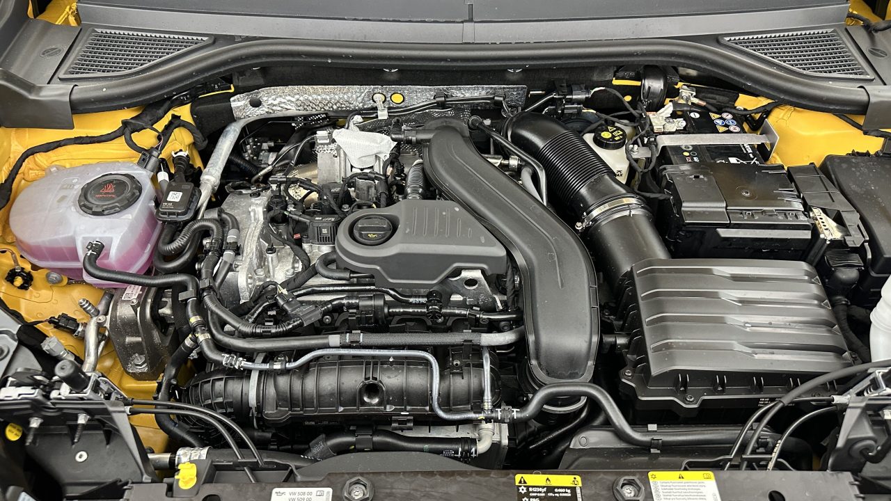 Volkswagen T-ROC 1.5 eTSI EVO2 Hybrid 150ch R-Line DSG7