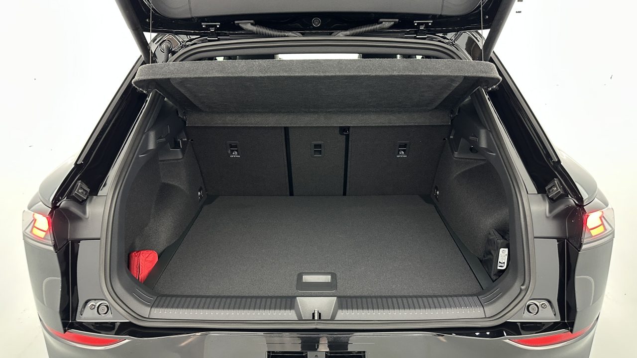 Volkswagen T-ROC 1.5 eTSI EVO2 Hybrid 150ch R-Line DSG7