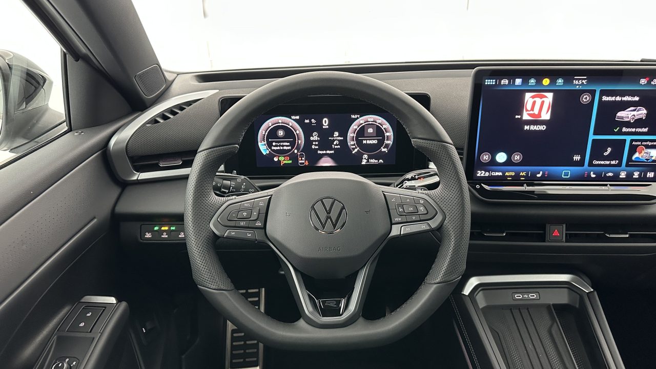 Volkswagen T-ROC 1.5 eTSI EVO2 Hybrid 150ch R-Line DSG7