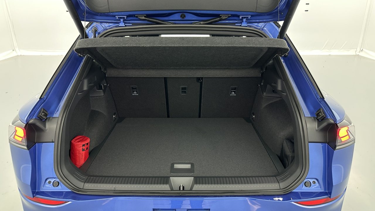 Volkswagen T-ROC 1.5 eTSI EVO2 Hybrid 150ch R-Line DSG7