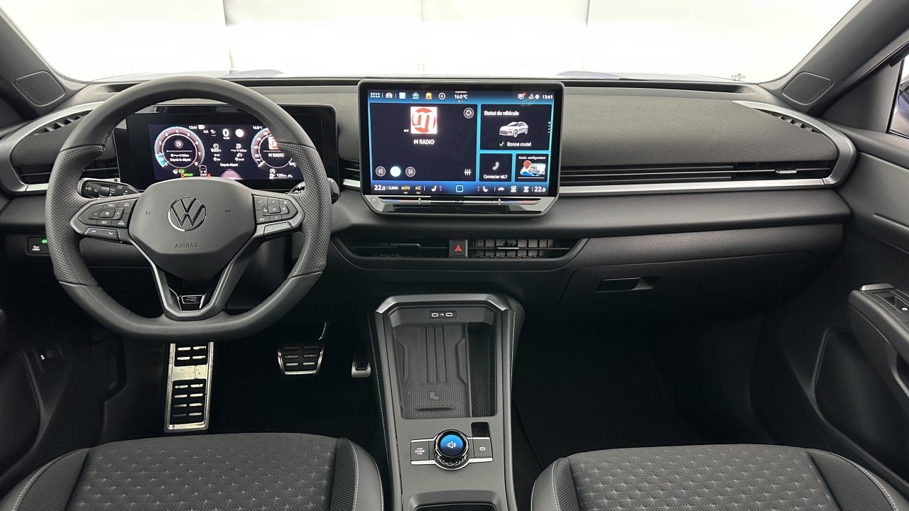 Volkswagen T-ROC 1.5 eTSI EVO2 Hybrid 150ch R-Line DSG7