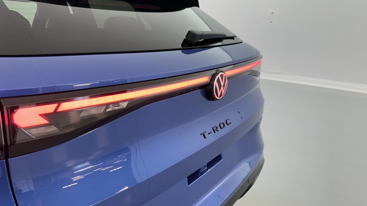 Volkswagen T-ROC 1.5 eTSI EVO2 Hybrid 150ch R-Line DSG7