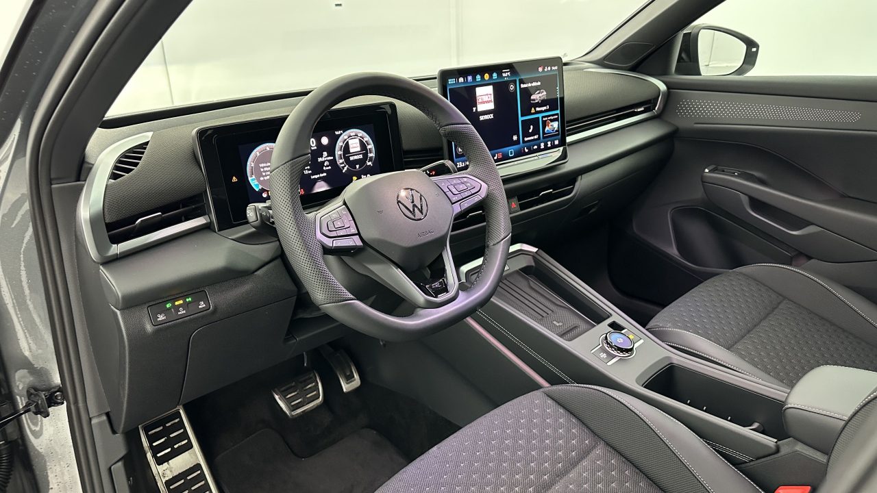 Volkswagen T-ROC 1.5 eTSI EVO2 Hybrid 150ch R-Line DSG7
