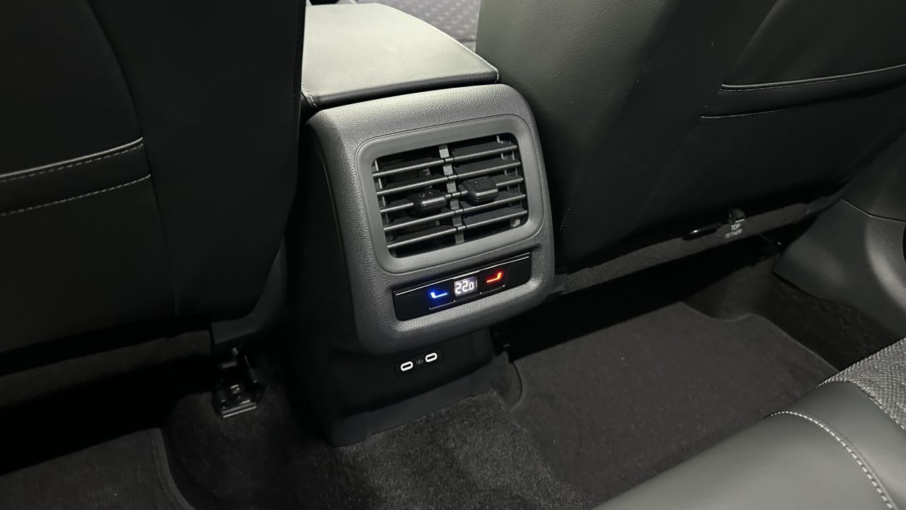 Volkswagen T-ROC 1.5 eTSI EVO2 Hybrid 150ch R-Line DSG7