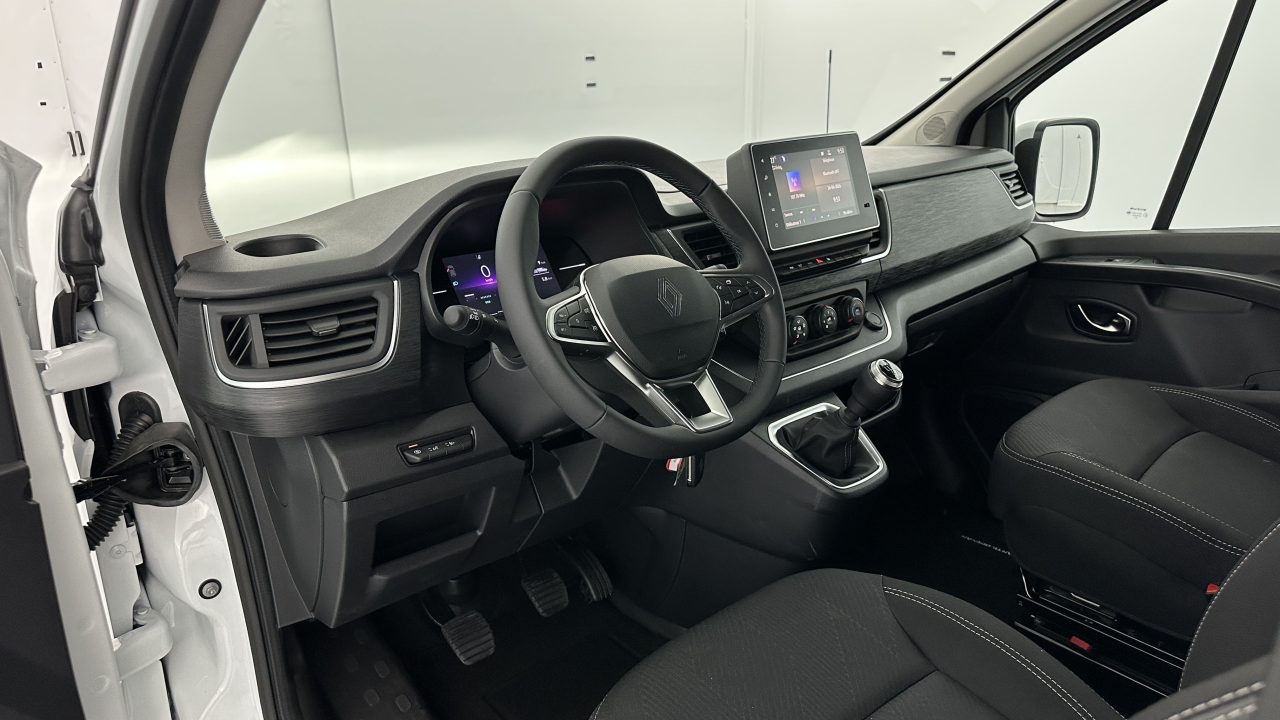 Renault TRAFIC Antilope Van III(3) 28 L1H1 2.0 BluedCi 130ch Flex Plus