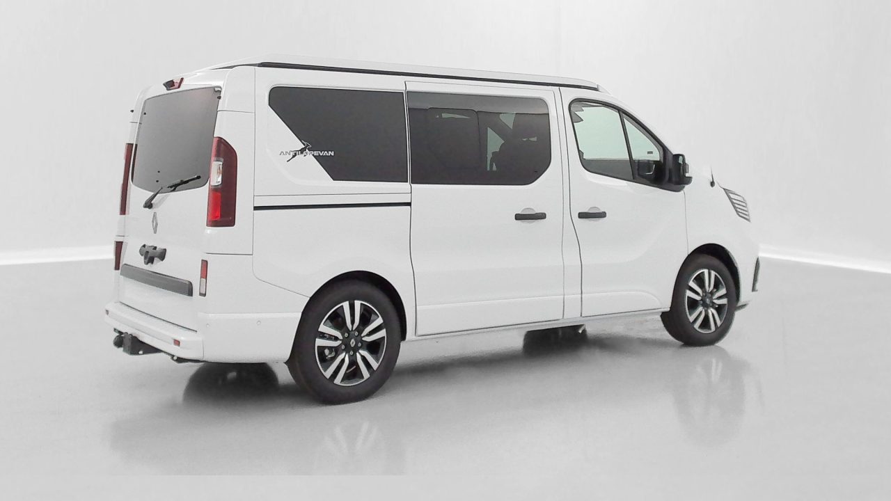 Renault TRAFIC Antilope Van III(3) 28 L1H1 2.0 BluedCi 130ch Flex Plus