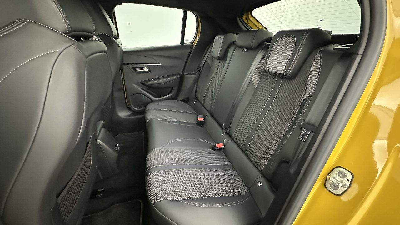 Peugeot 208 II 1.2 PureTech 100ch GT EAT8