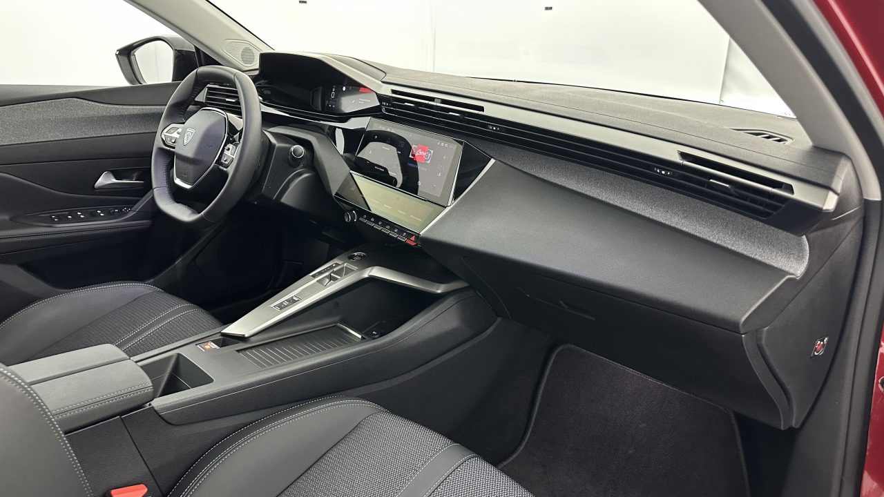 Peugeot 308 1.5 BlueHDi 130ch Allure EAT8