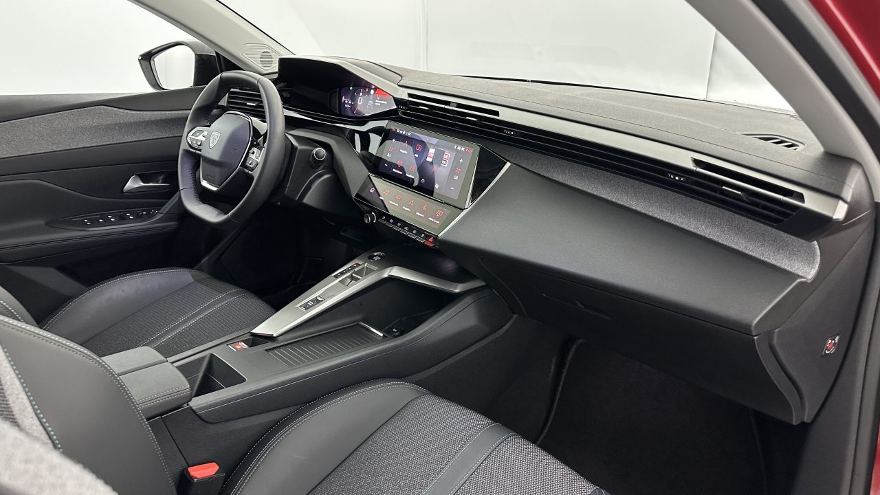 Peugeot 308 1.5 BlueHDi 130ch Allure EAT8