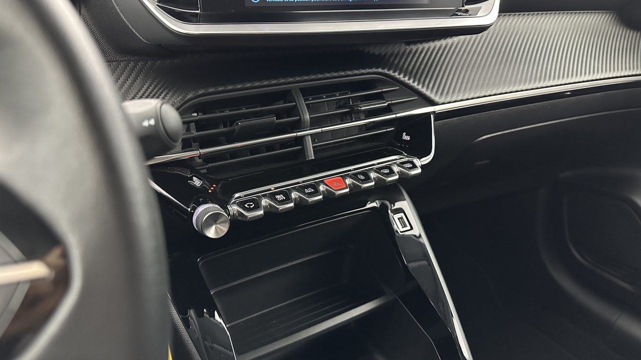 Peugeot 208 II 1.2 PureTech 75ch Active Pack