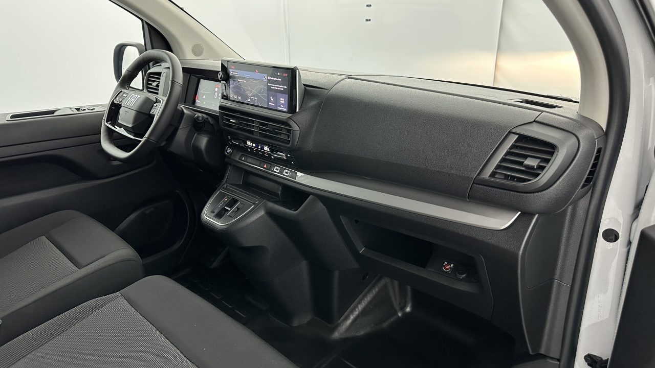 Fiat SCUDO CA M 2.0 BlueHDi 180ch Pack Premium Connect EAT8