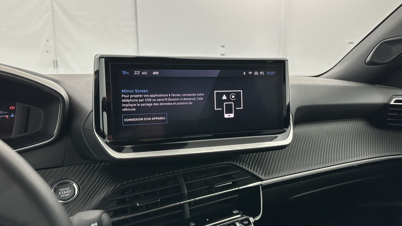 Peugeot 2008 1.2 PureTech 100ch Allure