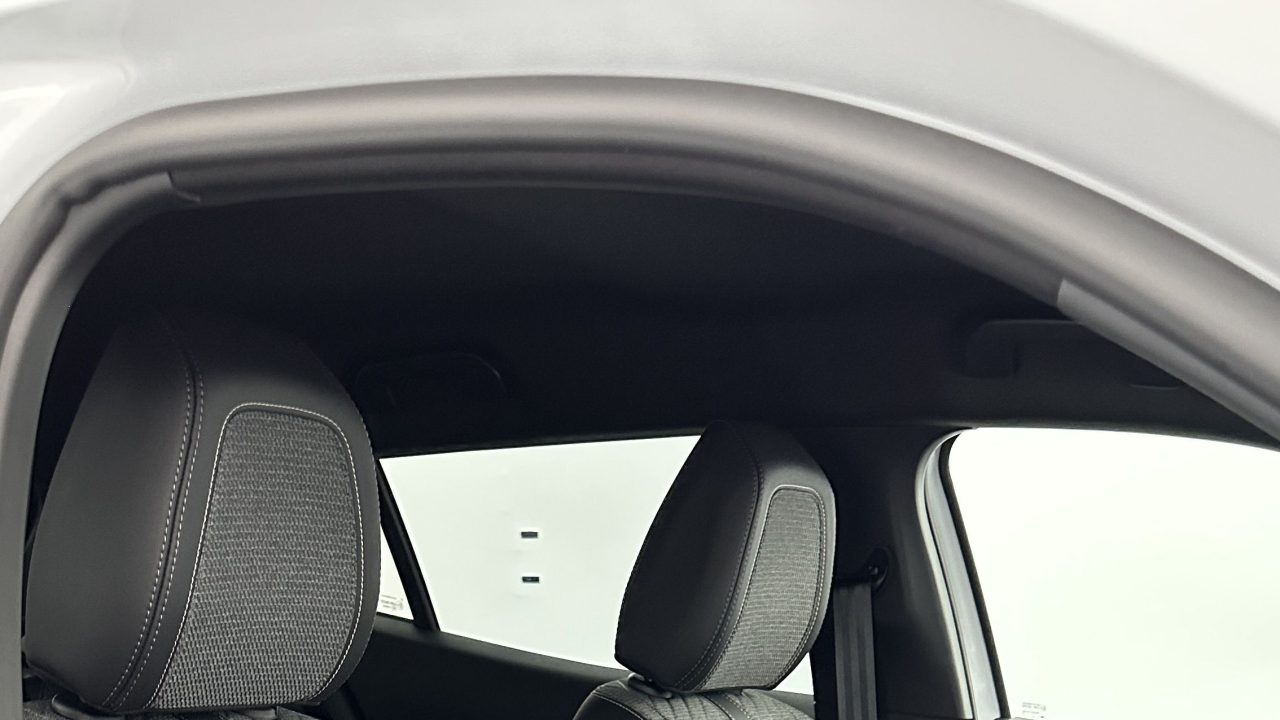 Peugeot 2008 II 1.2 Hybrid 145ch Allure e-DCS6