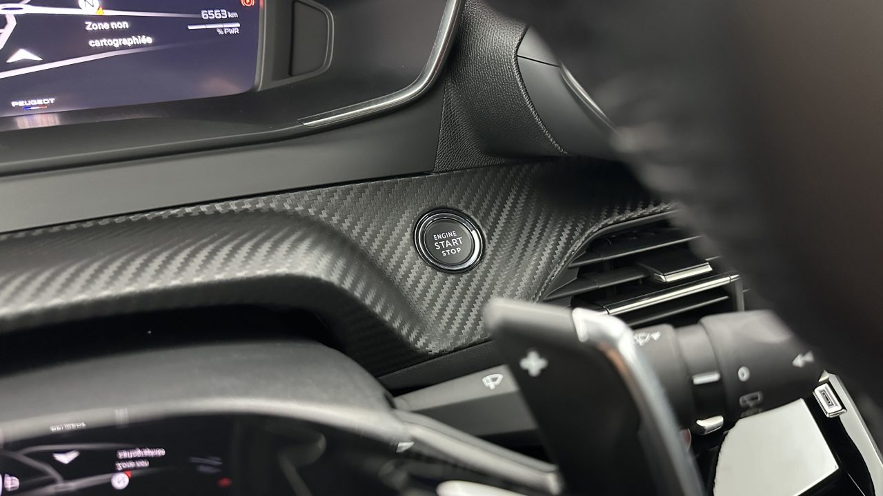 Peugeot 2008 II 1.2 Hybrid 145ch Allure e-DCS6