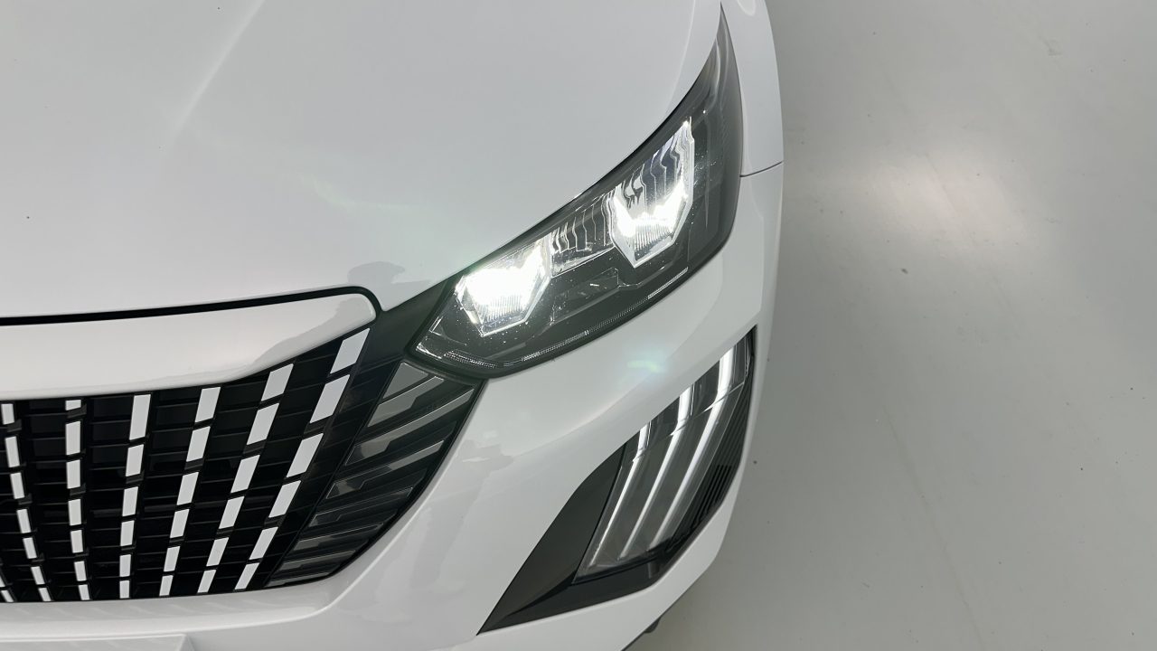 Peugeot 2008 II 1.2 Hybrid 145ch Allure e-DCS6