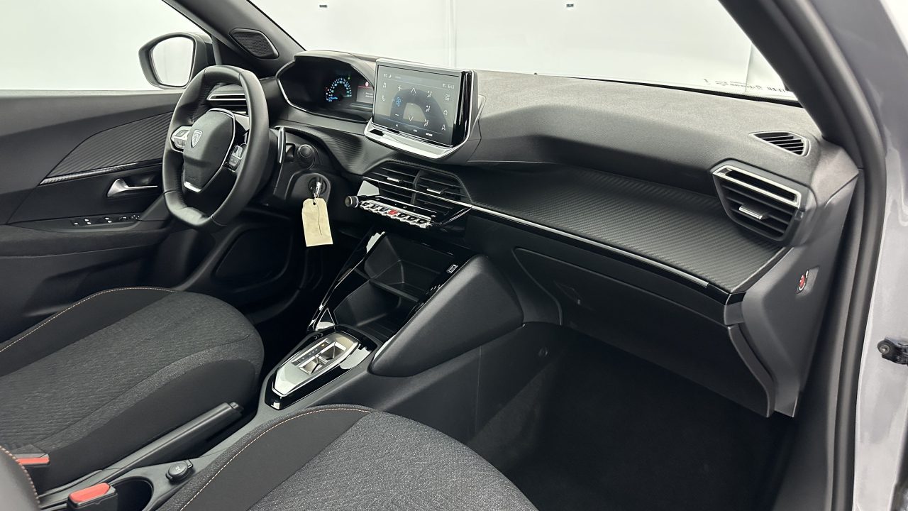 Peugeot 2008 II 1.2 Hybrid 145ch Style e-DCS6
