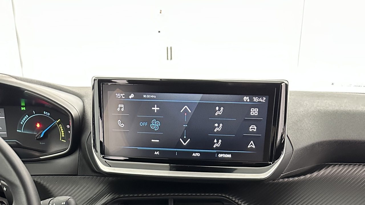 Peugeot 2008 II 1.2 Hybrid 145ch Style e-DCS6