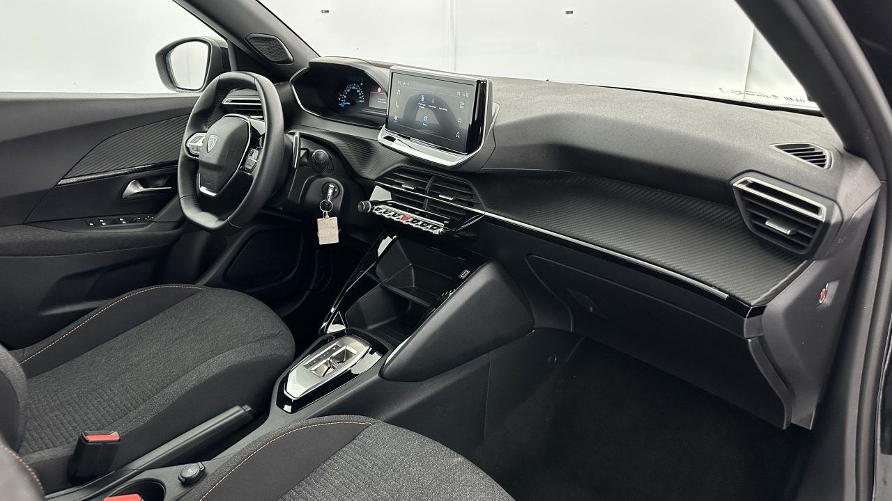 Peugeot 2008 II 1.2 Hybrid 145ch Style e-DCS6
