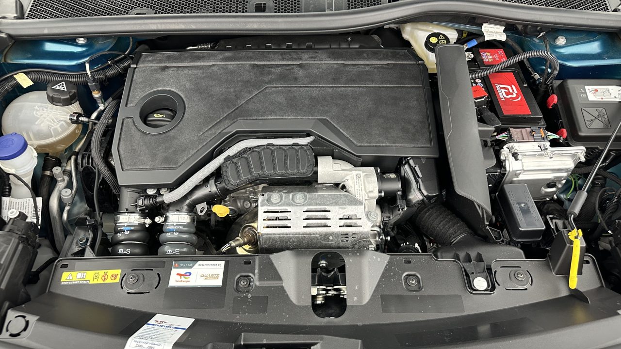 Peugeot 2008 II 1.2 Hybrid 145ch Style e-DCS6